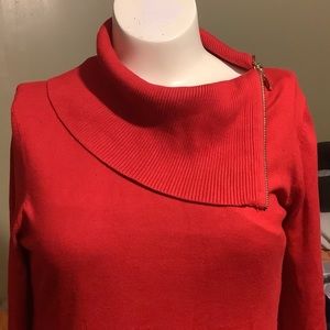Red cowl neck turtleneck with zipper